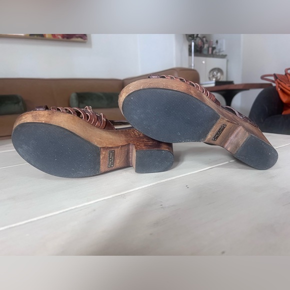 Rag and Bone Brown Leather and Wood Sandals - Picture 4 of 4